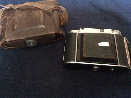 Fotocamera pieghevole vintage 6x6 obiettivo Franka Solida III radionar 2,9/80 mm ZONA US - Foto 5 di 7