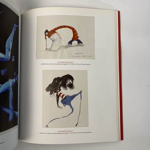 Director Tim Burton - The Exhibition ACMI, 2010 (Flexiback Book) GUC! - Picture 10 of 18