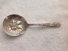 S KIRK & SONS STERLING SILVER REPOUSSE BERRY BON BON SPOON 5 1/8" MONOGRAMMED