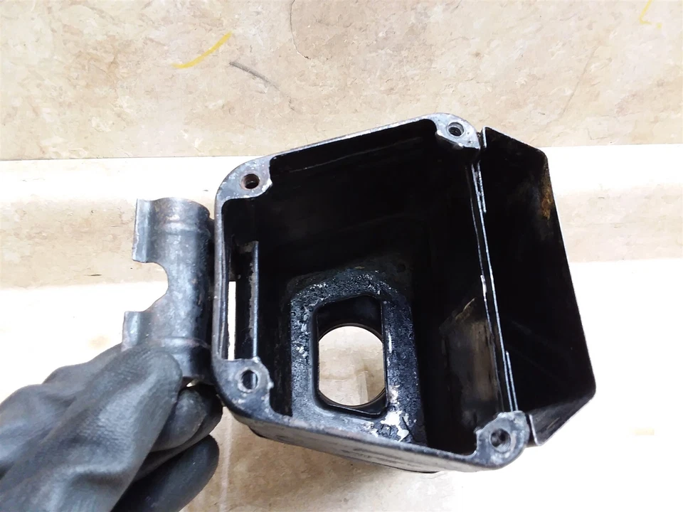 Carcaça de limpador de filtro de caixa de ar Yamaha RT2 DT2 RT3 DT3 1972 1973 RP-9 - Imagem 2 de 4