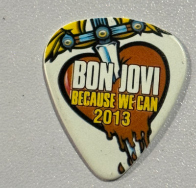 87年来日公演 Bon Jovi 　Richie Sambora ギターピック Bon Jovi Richie Sambora Guitar Pick 2013 Because We Can Tour