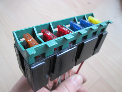ATO ATC Fuse Block 5/10/10/15/15/20A Blk/Grn for Custom Fuse Relay Box #M226HA