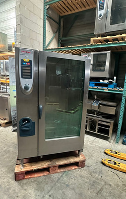 Rational SCC202G GAS Kombidämpfer Inklusiv Wagen Care Control 40 x 1/1 GN  