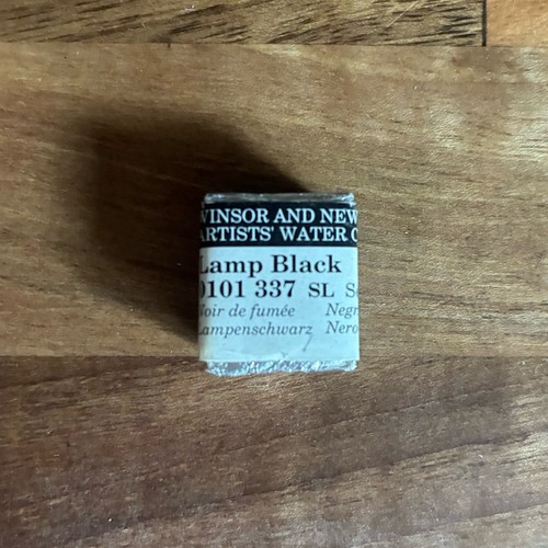 Winsor & Newton Artists’ Watercolour Paint Half Pan Lamp Black Vintage - Picture 1 of 4