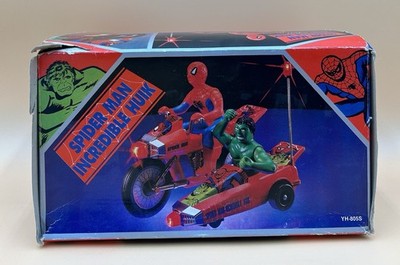 VINTAGE TAM TOYS SPIDER-MAN AND HULK MOTORIZED MOTORCYCLE FROM 1976