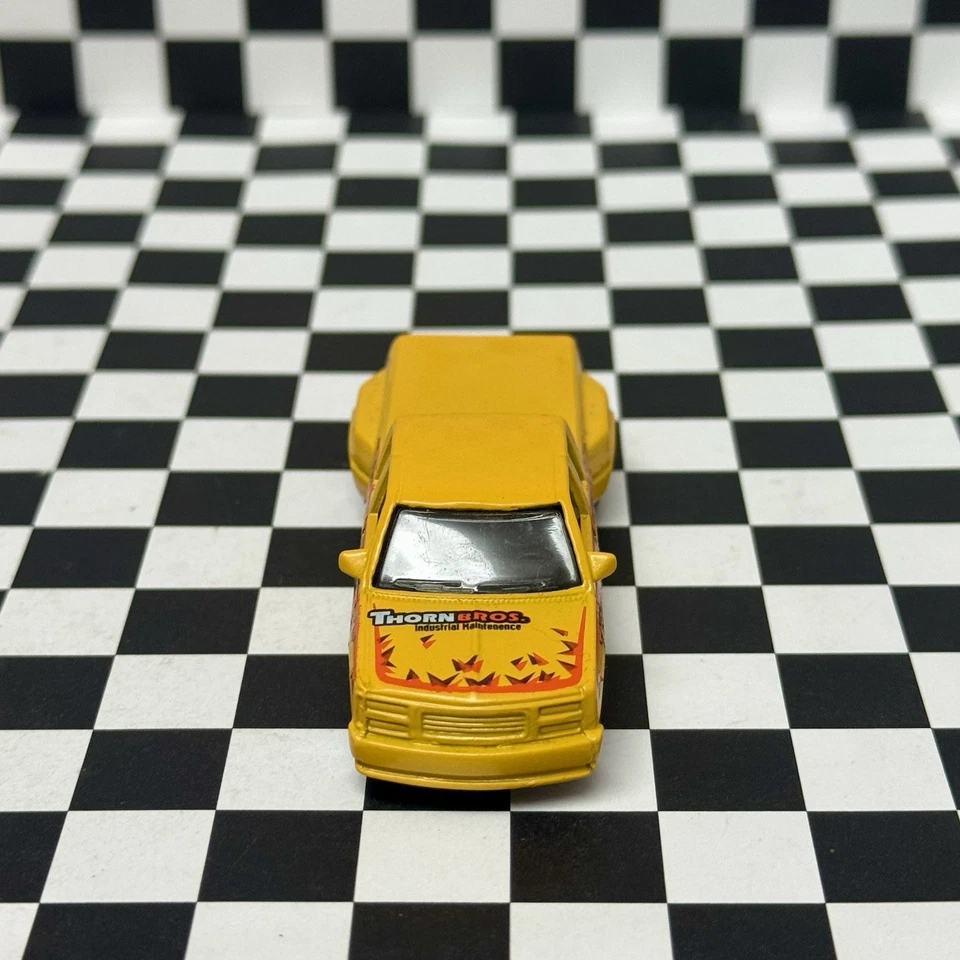 Vintage  Hot Wheels 1998  First Edition - Customized C3500 Dually - Image 3 of 4