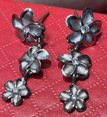 Vintage Sterling Silver 925 Graduated Plumeria Flowers CZs Earrings 1 1/4''Drop