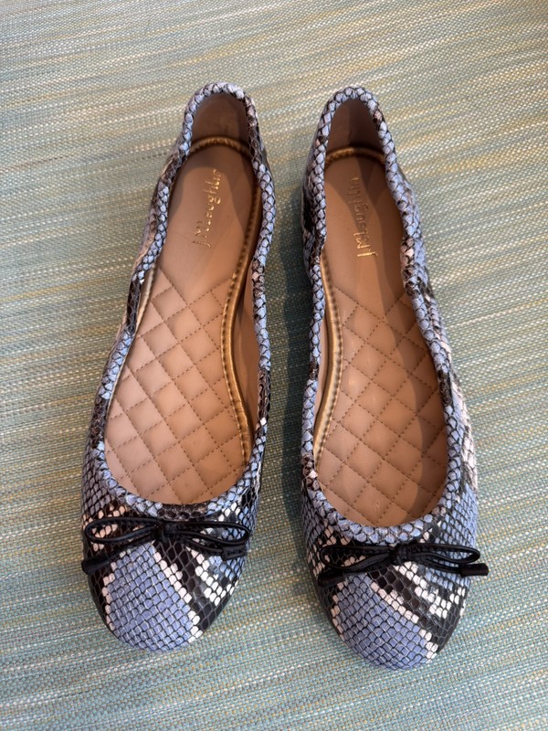 NWOB J. MCLAUGHLIN Blue Black Mercer Leather Ballet Flats Shoes SZ 9