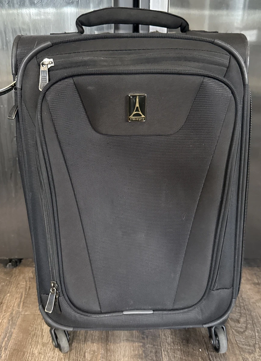 Preços baixos em Travelpro Preto 18