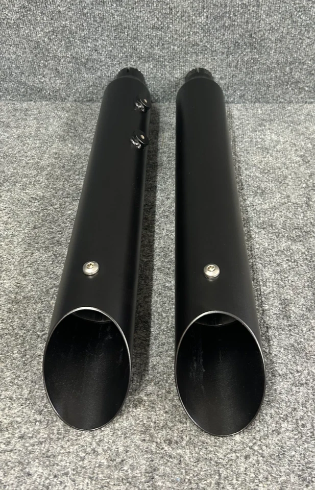 HARLEY SOFTAIL RUSH PERFORMANCE 2" BLACK SLASH DOWN MUFFLERS 27511-200 Foto 3 de 4