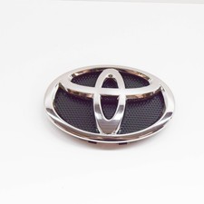 Toyota Hilux MK8 Kühlergrill-Emblem 753100K060. NEU. ORIGINAL