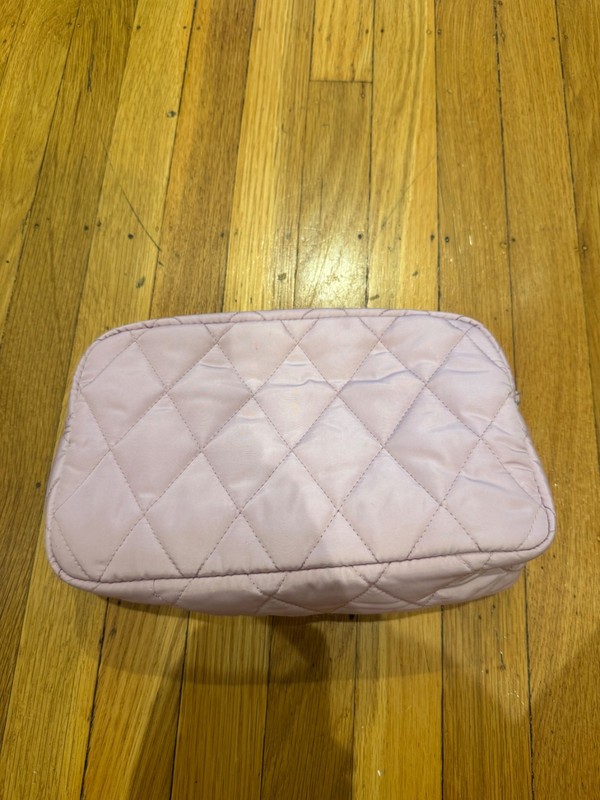Vera Bradley Large Light Pink Cosmetic Pouch Nylon outside plastic lined inside