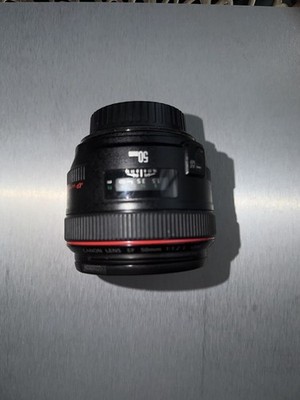 Canon EF 50mm f/1.2 L USM Objektiv   professionelles schnelles Prime Portrait Objektiv der L-Serie