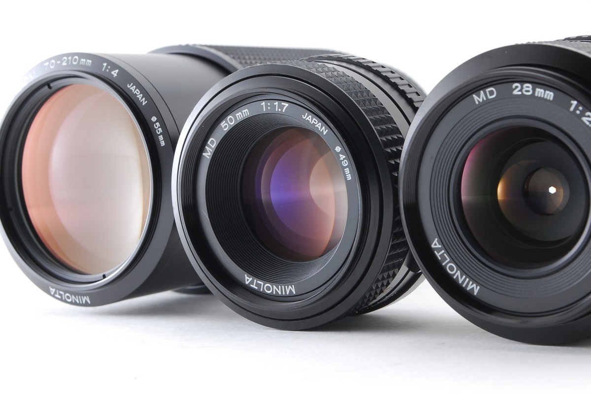 MINT] MINOLTA NEW X-700 w/ MD 28mm 50mm 70-210mm Lens Set