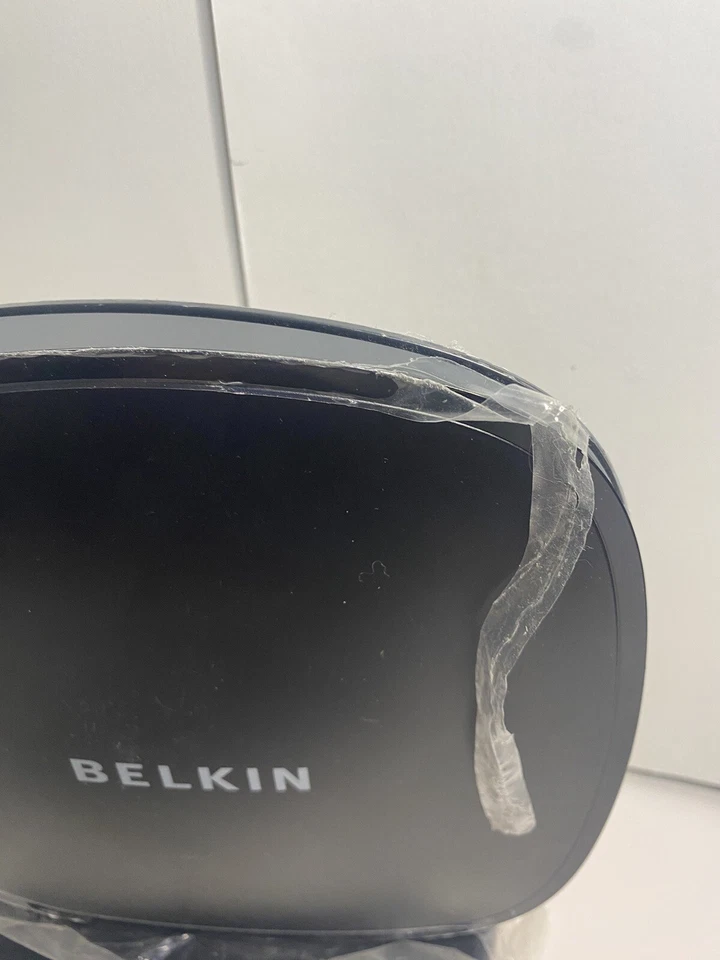 Belkin N450 450 Mbps 4-Port Gigabit Wireless N Router (F9K1003v1) NO Power Suppl - Image 3 of 4