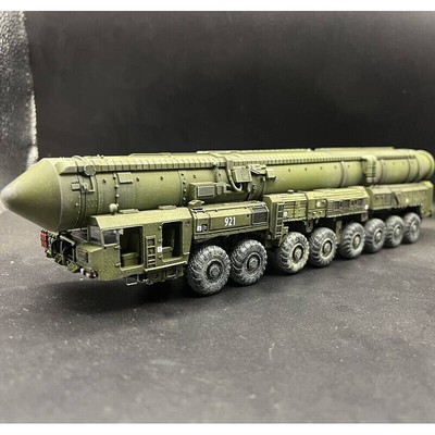AM 1/72 Russian Poplar-M Intercontinental Ballistic Missile Model