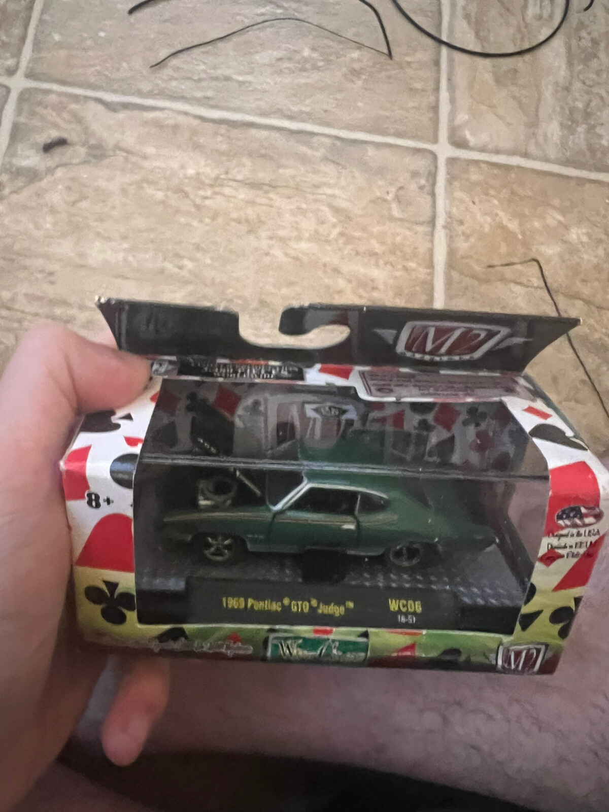 Picture 1 of 1
