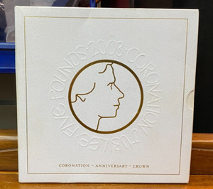 Lovely Royal Mint Queen Elizabeth Coronation Jubilee 2003 £5 Coin SU634