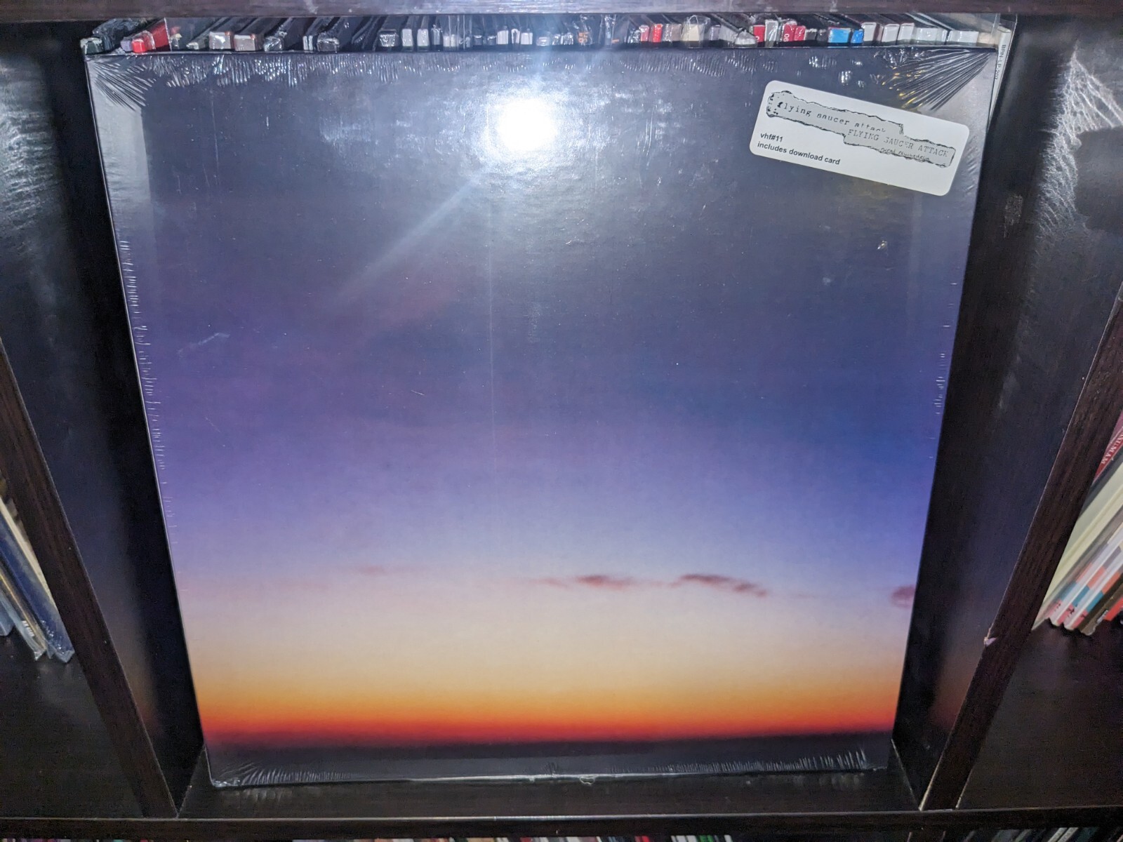 Flying Saucer Attack - ОДНОИМЕННЫЙ виниловый альбом - НОВЫЙ И ЗАПЕЧАТАННЫЙ!! Редкий альбом!