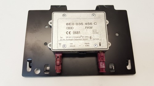 Audi A3 8P Antennenverstärker Verstärker Steuergerät Telefon Handy 8E0035456C