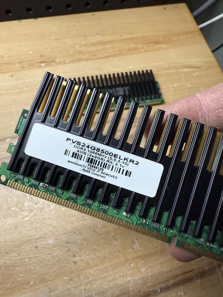 (O) Patriot 4GB PC2-8500 DDR2-1066MHz non-ECC Unbuffered CL7 240-Pin DIMM Dual - Image 4 of 4