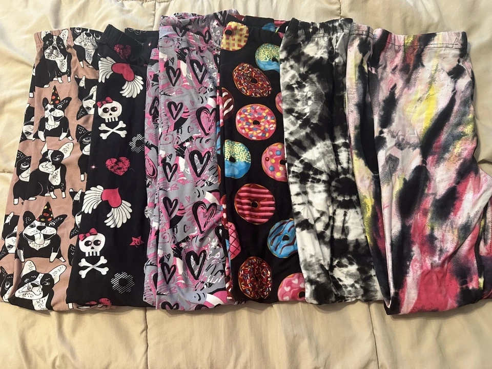 8 leggings para mujer OS que incluyen patrones de tie-dye, comida y estampado de animales Foto 2 de 3