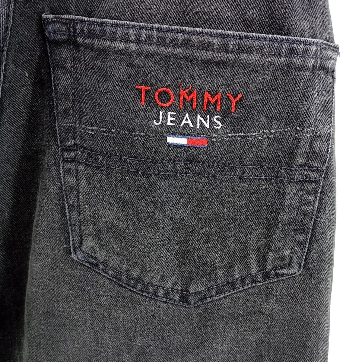 Vintage 2000'S Tommy Hilfiger Jeans Men's Black Tapered Denim Pants Size W30 thumbnail 10