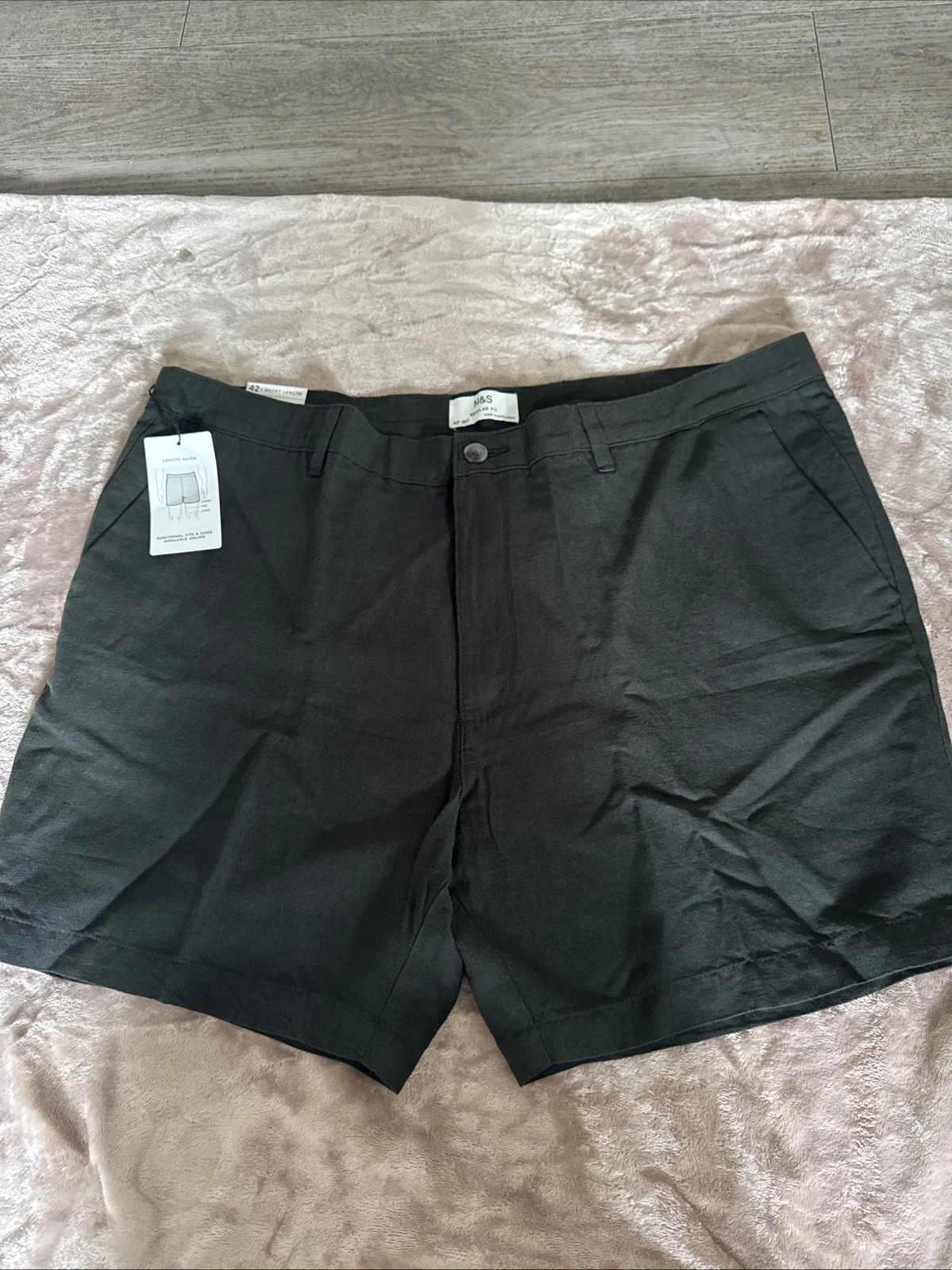 Marks and Spencer Men’s Linen and Cotton Blend Shorts W42 Short Length
