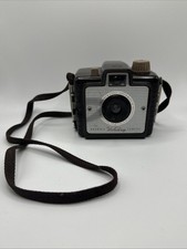 VINTAGE 1950s Bakelite KODAK BROWNIE HOLIDAY FLASH CAMERA UNTESTED