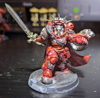 40k Space Marine Primaris Captain in Gravis Armour