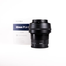Sigma 30mm f/1.4 DC DN for Sony E (APS-C) + Box + Free UV, UK Seller