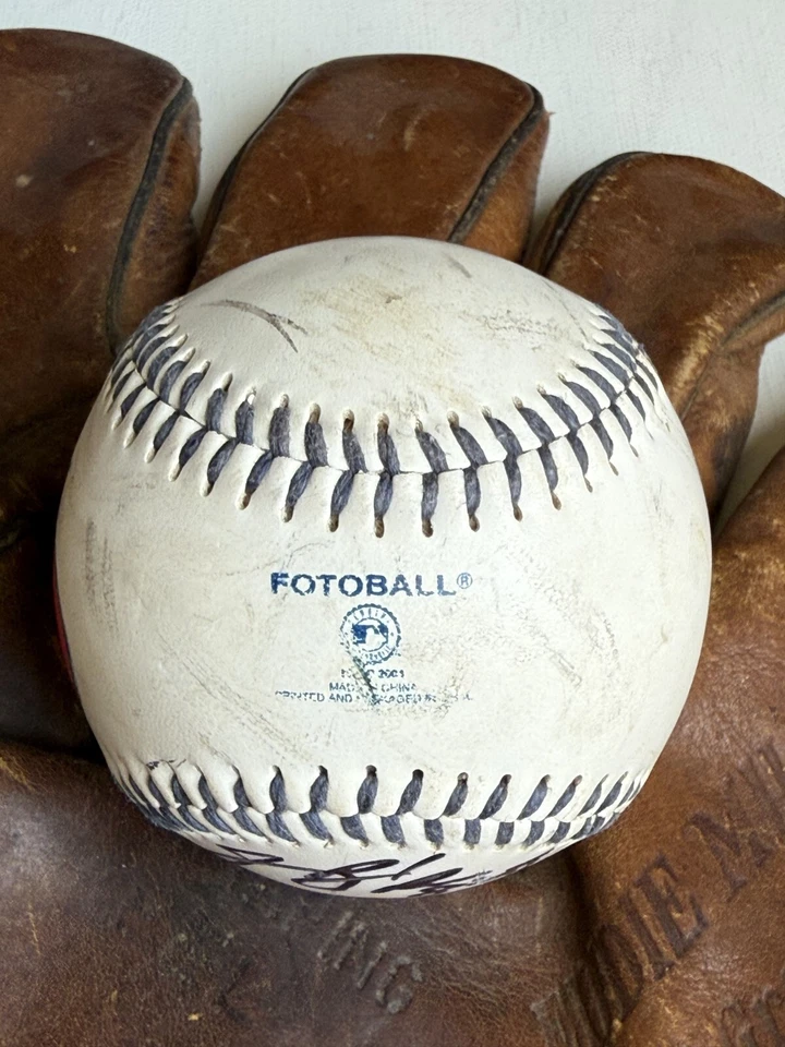 Cliff Lee Signed Autographed Cleveland FotoBall Baseball - Image 3 of 4