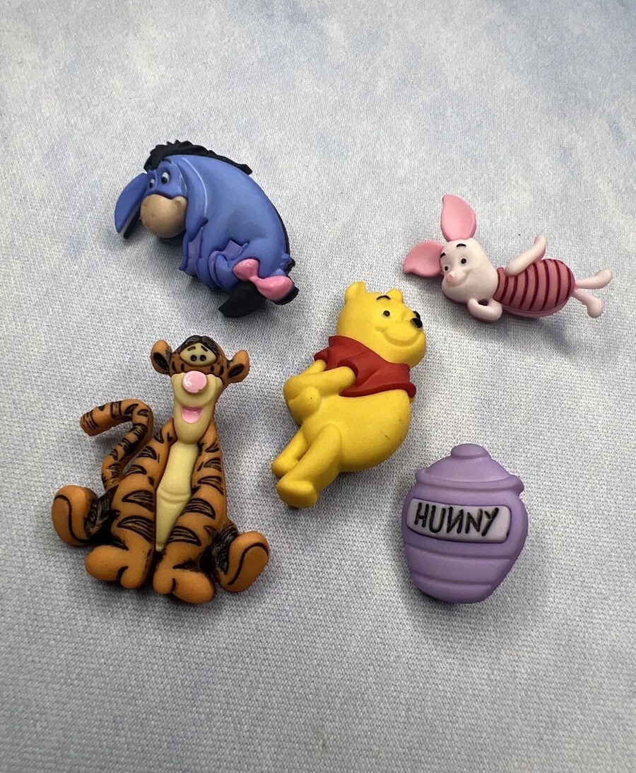 Winnie the Pooh w Tigger Eayore & Piglet ~ Disney License Buttons Jesse James