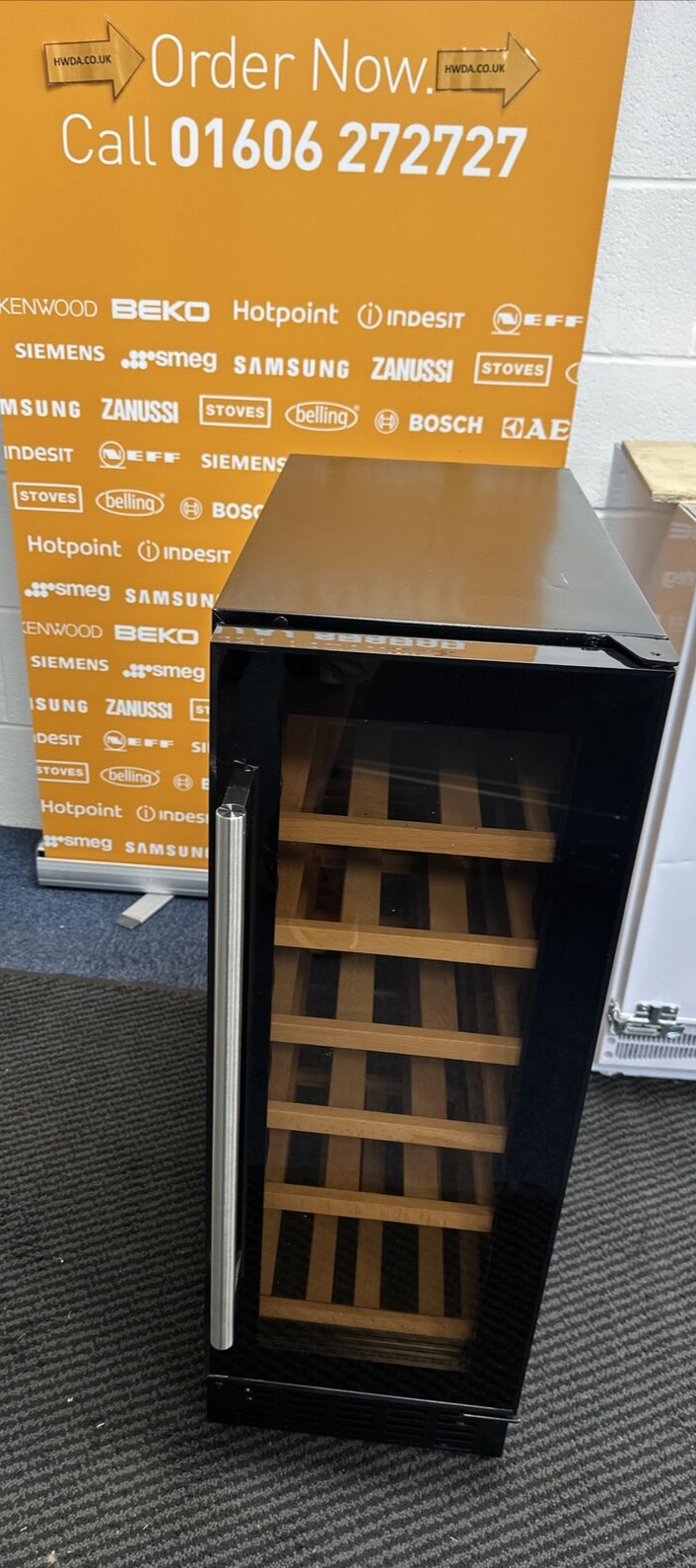 Viceroy WRWC20BKED 18 Bottle wine cooler, Black, 30cm Wide GRADED