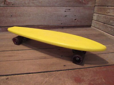 Vintage 1970s CAL-240 SKATEBOARD UPM INC. Irwindale Cal Universal