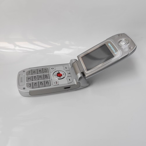 Motorola A668 8MB Unlocked Mobile Phone 2G GSM Good Quality - Imagen 4 de 10
