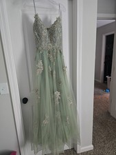 Colette Mon Cheri Green Beaded Tulle Sleeveless V-Neck Dress Gown Size 8