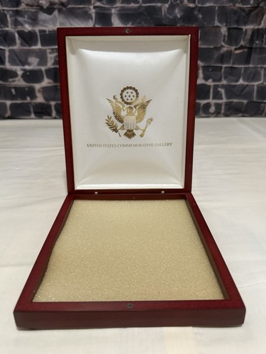 United States Commemorative Gallery Wood Presentation Display Case Box