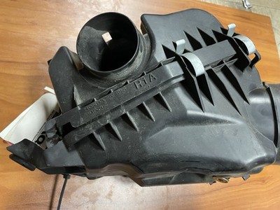 14-15 HONDA CIVIC Air Cleaner 1.8L Automatic Transmission CVT 17201R1BA00 