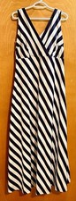 Jessica Simpson Maternity Navy and White Long Striped Dress Size Medium