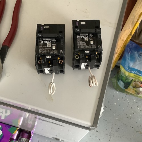 Siemens 30A GFCI Circuit Breaker QPF30 2 Pole 