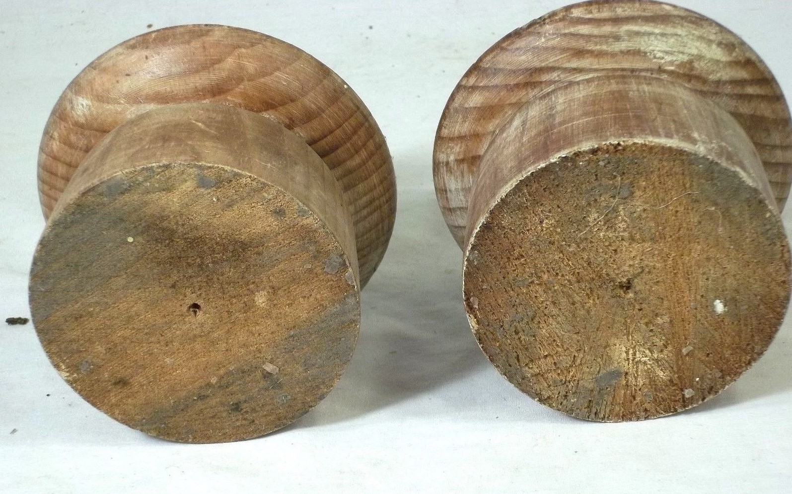 VINTAGE PAIR OF MID 20th CENTURY TURNED WOODEN CANDLESTICKS WITH DRIP