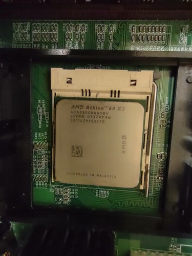 CUSTOM WIN XP RETRO GAMING PC AMD SOCKET 939 ATHLON 64X2 GEFORCE 7800 nFORCE 4 - Picture 3 of 22