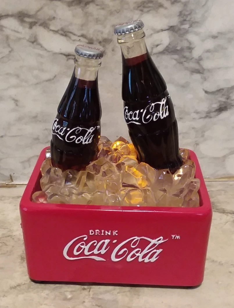 Coca-Cola COKE Cooler Ice Chest w/ Bottles on Ice Night Light