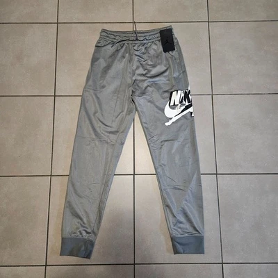 Jogging gris Nike - Neuf - 13 ans - Photo 1/4