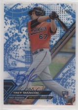 2017 Topps High Tek Blue Rainbow Auto 25/50 Trey Mancini #HT-TM Auto 0h1