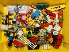 Job Lot Various Vintage Toys Spares & Parts inc. Britains, Lego, (ref19)