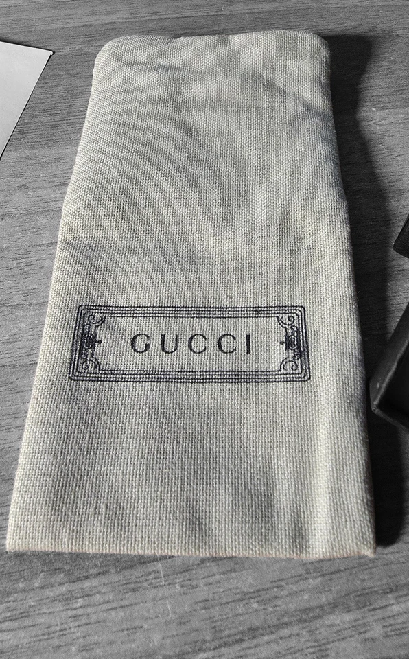 Orecchini Gucci Doppia GG - Immagine 3 di 3