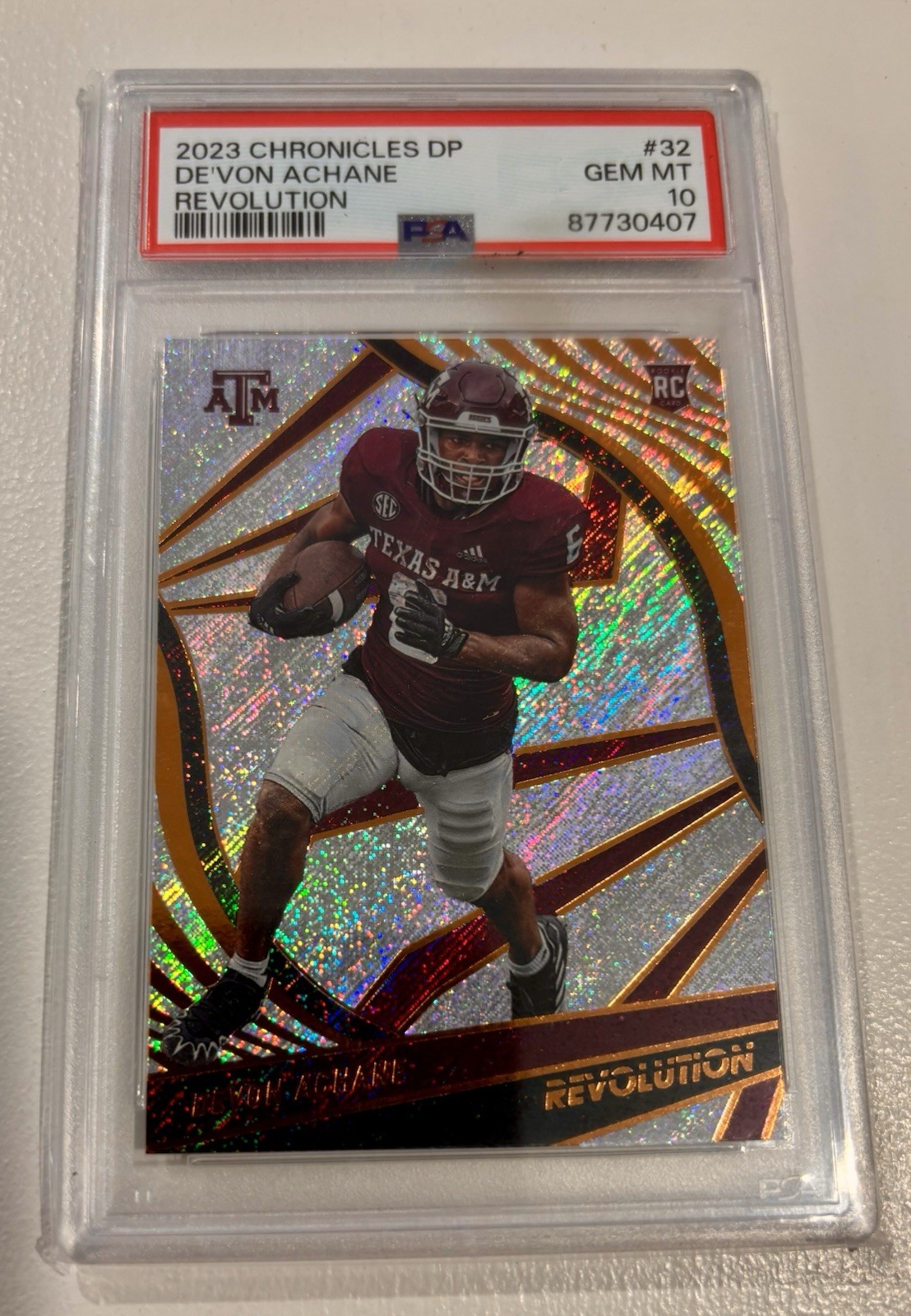 De'Von Achane Panini Chronicles Draft Picks Revolution #32 Base