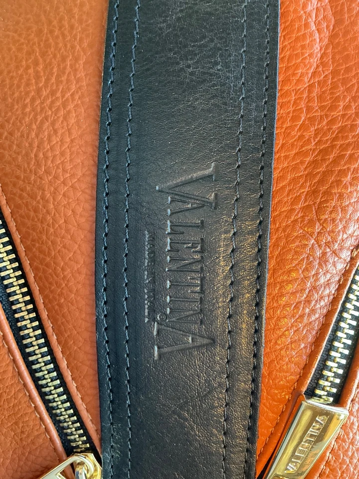 Precioso bolso/mochila convertible de cuero italiano Valentina cuero bicolor Foto 3 de 4